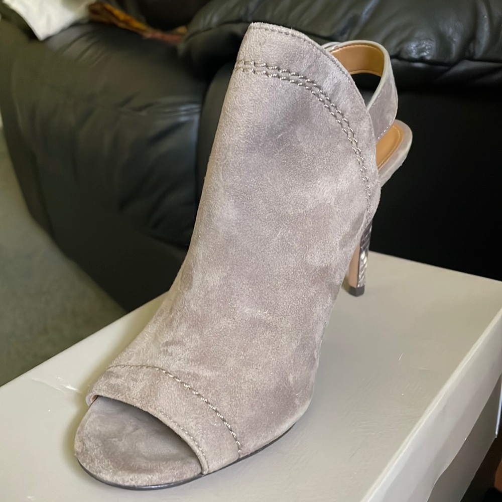 Coach Shoes | NWBox | Kearney Fog Suede Snake Wrapped Heels | 7 B